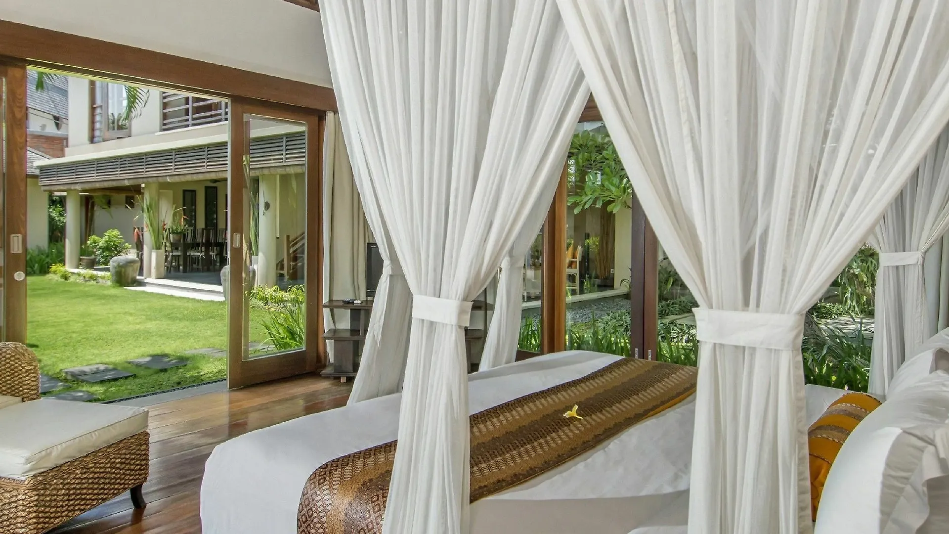 Villa M Bali Seminyak